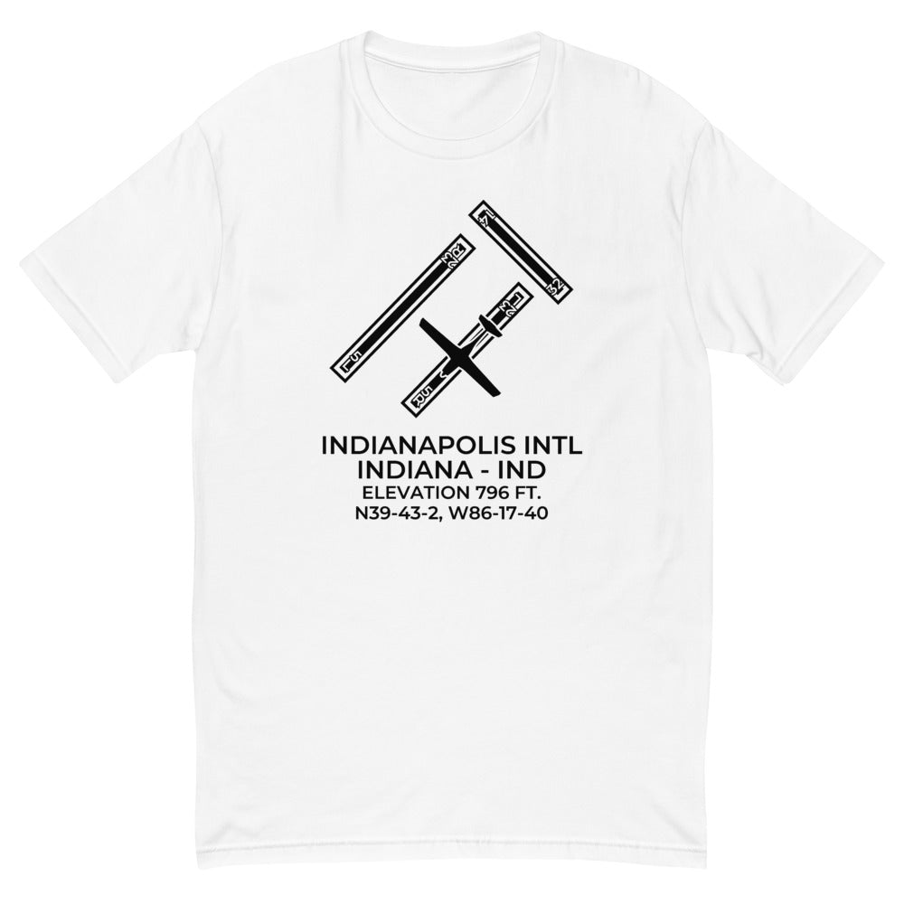 DA40 at INDIANAPOLIS INTL (IND; KIND) T-shirt