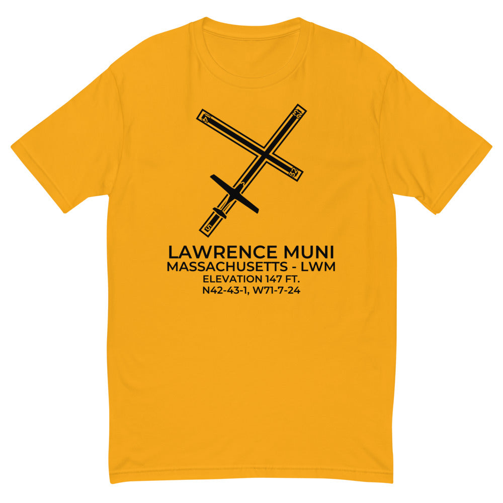 DA40 at LAWRENCE MUNI (LWM; KLWM) near LAWRENCE; MASSACHUSETTS T-shirt